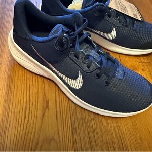 Nike Flex Experience RN 11 NN | Men’s 9.5/Women’s 11